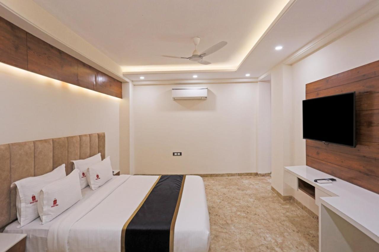 Hotel Deluxe Stay Inn - Near Delhi Airport New Delhi Exterior photo