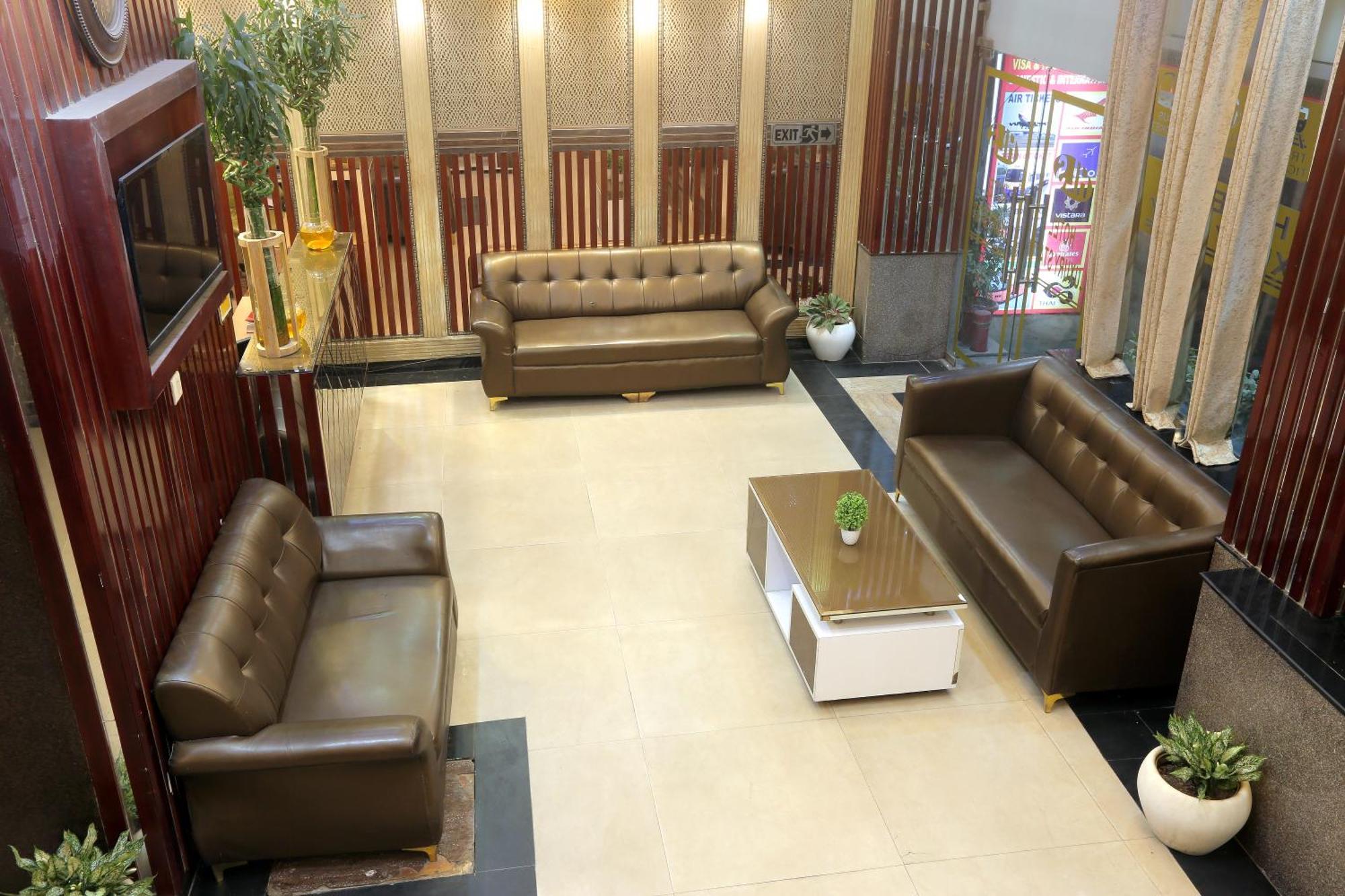 Hotel Deluxe Stay Inn - Near Delhi Airport New Delhi Exterior photo